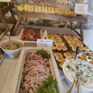 Marineeritud heeringas roseepipraga 1 kg